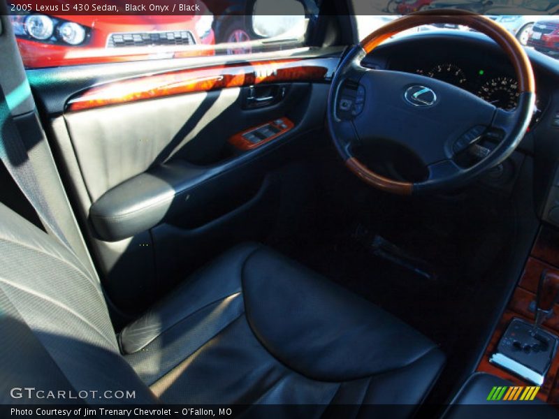 Black Onyx / Black 2005 Lexus LS 430 Sedan