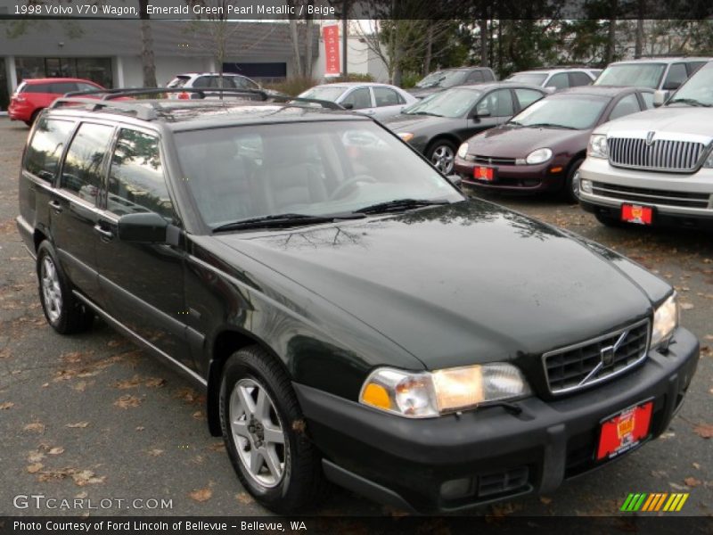 Emerald Green Pearl Metallic / Beige 1998 Volvo V70 Wagon