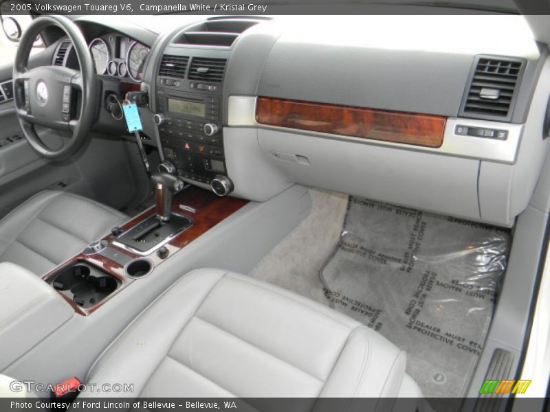 Campanella White / Kristal Grey 2005 Volkswagen Touareg V6