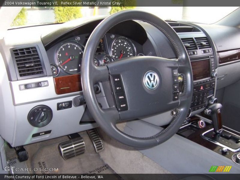 Reflex Silver Metallic / Kristal Gray 2004 Volkswagen Touareg V8