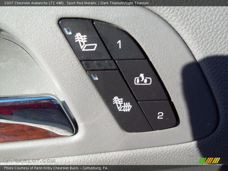 Sport Red Metallic / Dark Titanium/Light Titanium 2007 Chevrolet Avalanche LTZ 4WD