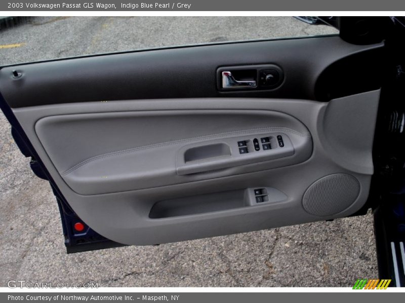 Door Panel of 2003 Passat GLS Wagon