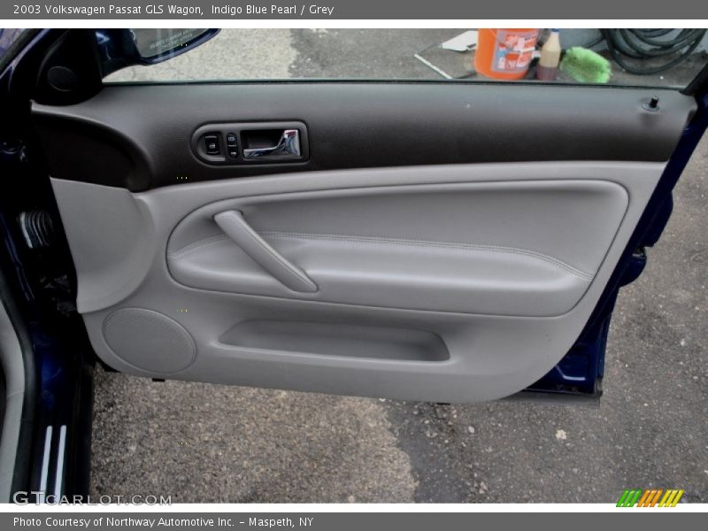 Door Panel of 2003 Passat GLS Wagon