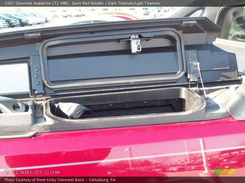 Sport Red Metallic / Dark Titanium/Light Titanium 2007 Chevrolet Avalanche LTZ 4WD
