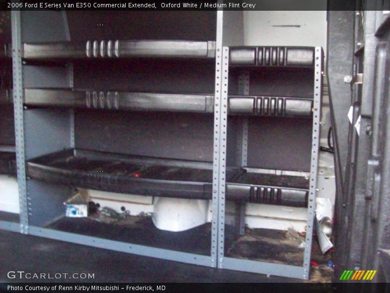 Oxford White / Medium Flint Grey 2006 Ford E Series Van E350 Commercial Extended