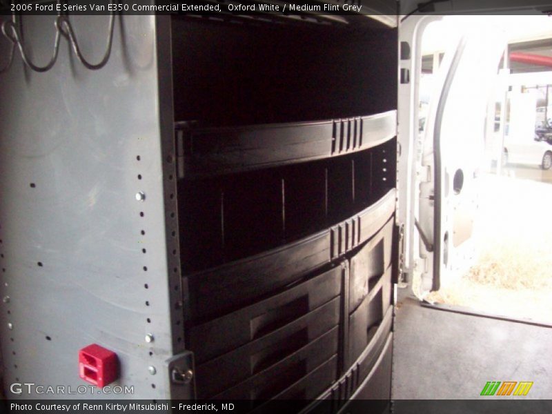 Oxford White / Medium Flint Grey 2006 Ford E Series Van E350 Commercial Extended