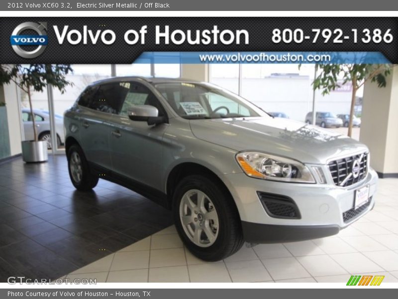 Electric Silver Metallic / Off Black 2012 Volvo XC60 3.2