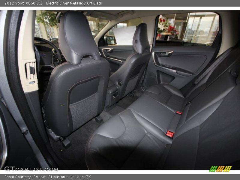 Electric Silver Metallic / Off Black 2012 Volvo XC60 3.2
