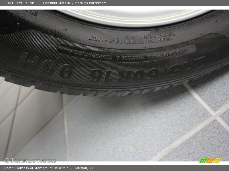 Chestnut Metallic / Medium Parchment 2001 Ford Taurus SE