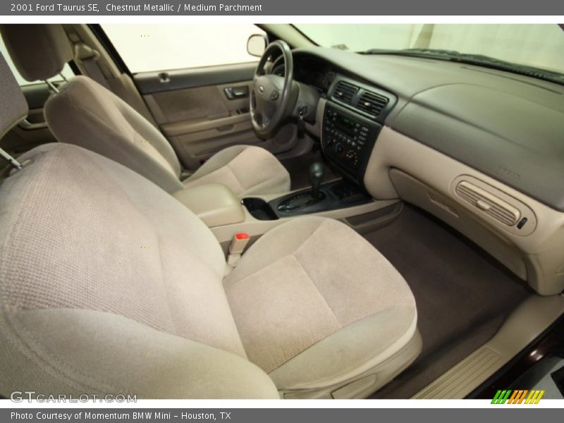  2001 Taurus SE Medium Parchment Interior