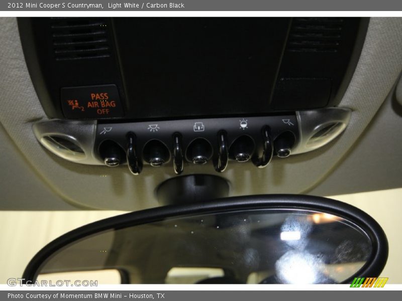 Light White / Carbon Black 2012 Mini Cooper S Countryman