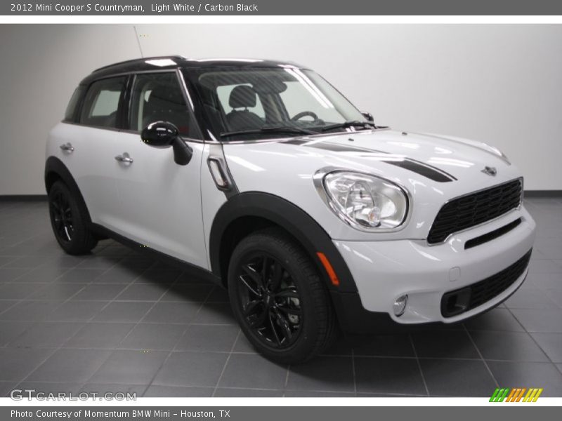 Light White / Carbon Black 2012 Mini Cooper S Countryman