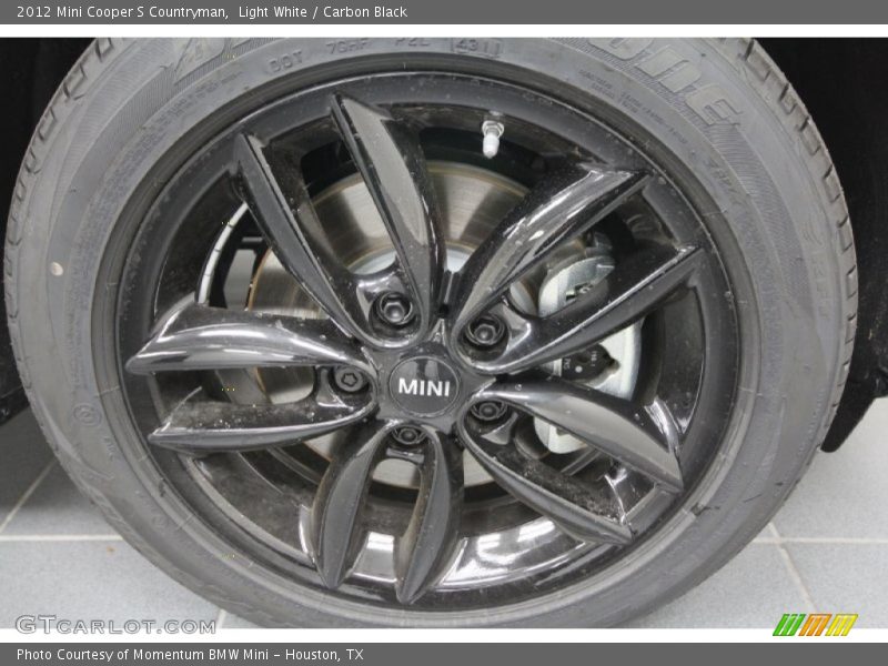 Light White / Carbon Black 2012 Mini Cooper S Countryman