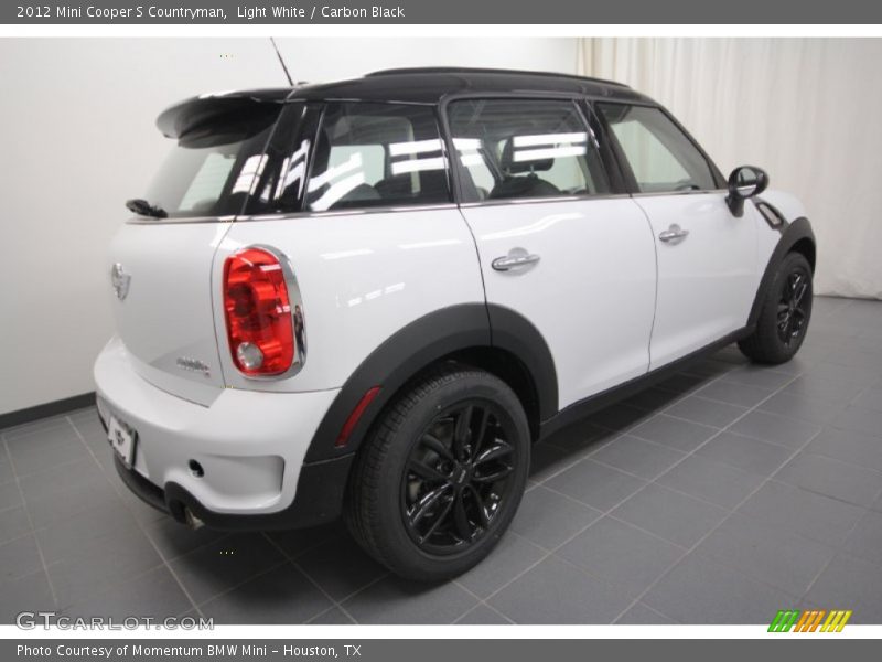 Light White / Carbon Black 2012 Mini Cooper S Countryman