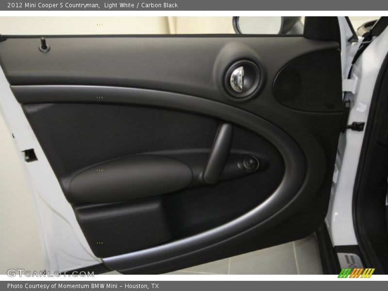 Light White / Carbon Black 2012 Mini Cooper S Countryman