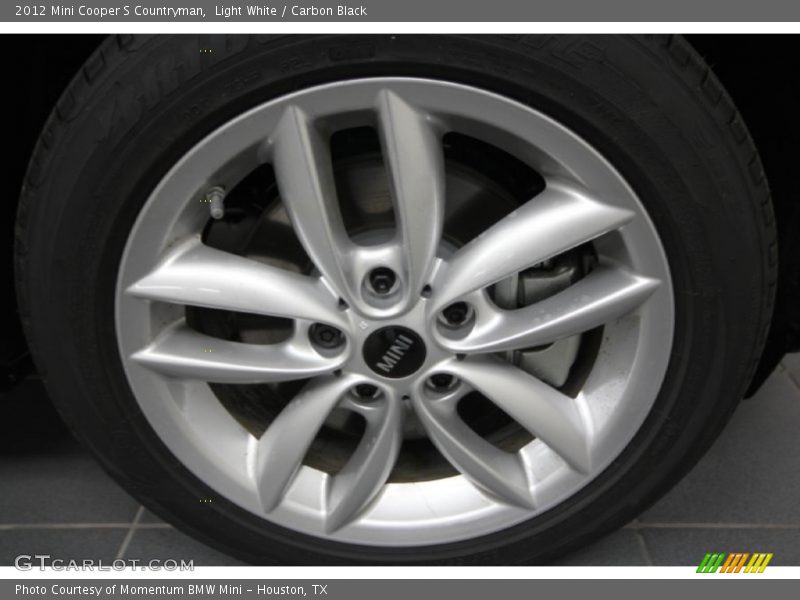 Light White / Carbon Black 2012 Mini Cooper S Countryman