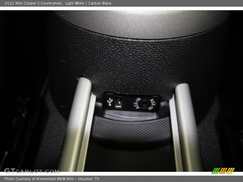 Light White / Carbon Black 2012 Mini Cooper S Countryman