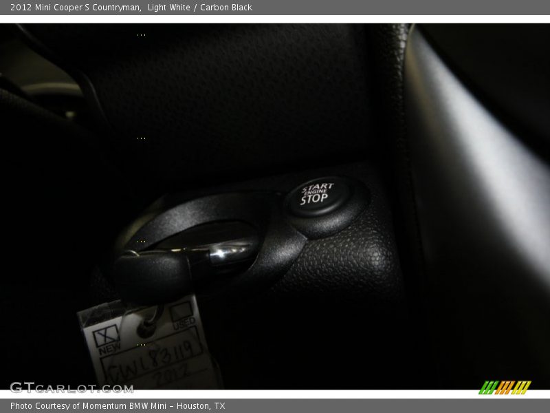 Light White / Carbon Black 2012 Mini Cooper S Countryman