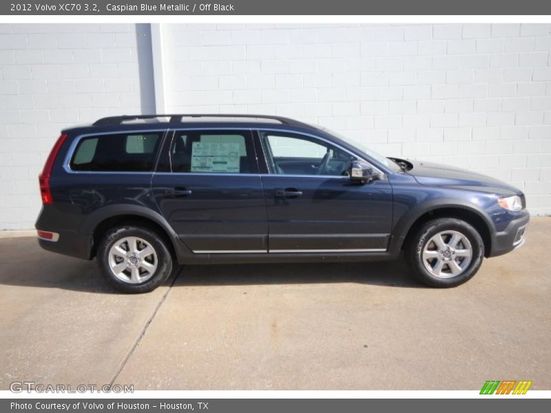 Caspian Blue Metallic / Off Black 2012 Volvo XC70 3.2