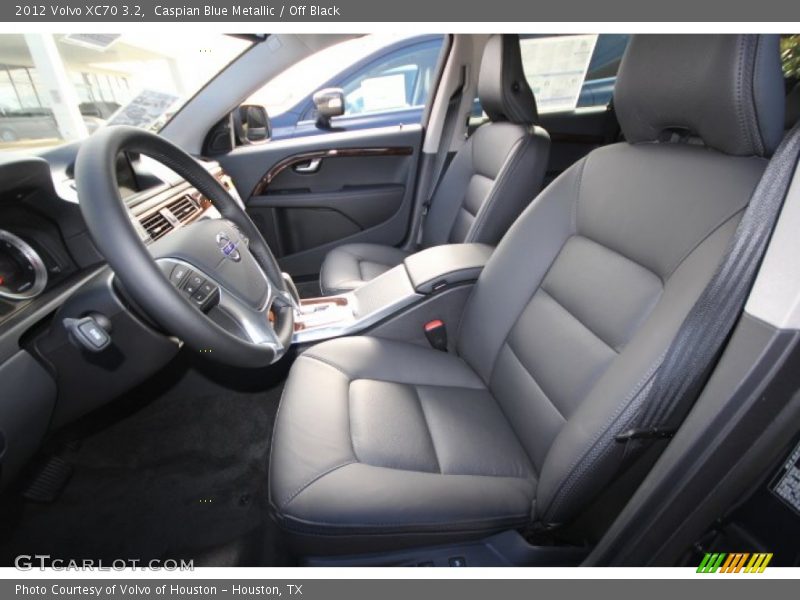  2012 XC70 3.2 Off Black Interior