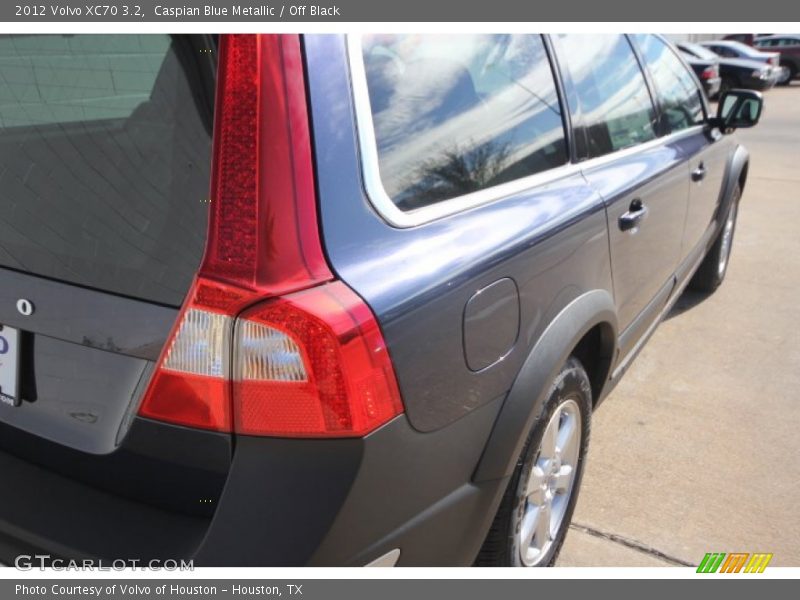 Caspian Blue Metallic / Off Black 2012 Volvo XC70 3.2