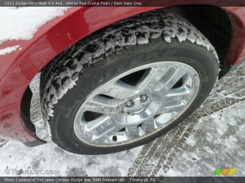 Inferno Red Crystal Pearl / Dark Slate Gray 2011 Dodge Nitro Heat 4.0 4x4
