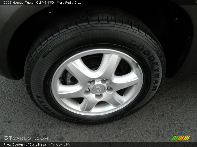 Mesa Red / Gray 2005 Hyundai Tucson GLS V6 4WD