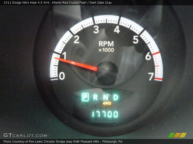 Inferno Red Crystal Pearl / Dark Slate Gray 2011 Dodge Nitro Heat 4.0 4x4