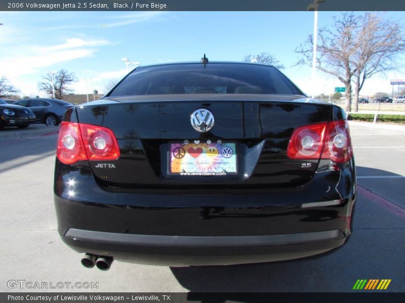 Black / Pure Beige 2006 Volkswagen Jetta 2.5 Sedan