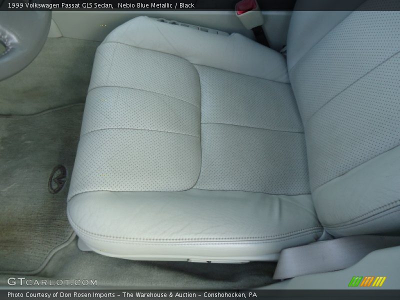 Nebio Blue Metallic / Black 1999 Volkswagen Passat GLS Sedan