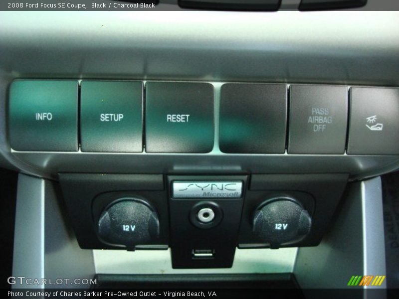 Black / Charcoal Black 2008 Ford Focus SE Coupe