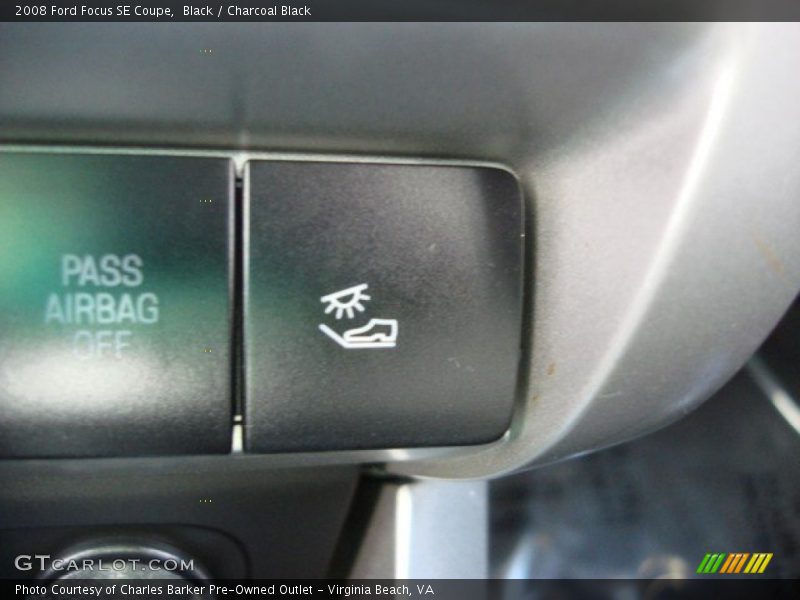 Black / Charcoal Black 2008 Ford Focus SE Coupe