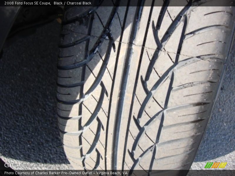 Black / Charcoal Black 2008 Ford Focus SE Coupe