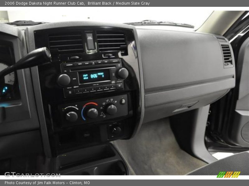 Brilliant Black / Medium Slate Gray 2006 Dodge Dakota Night Runner Club Cab