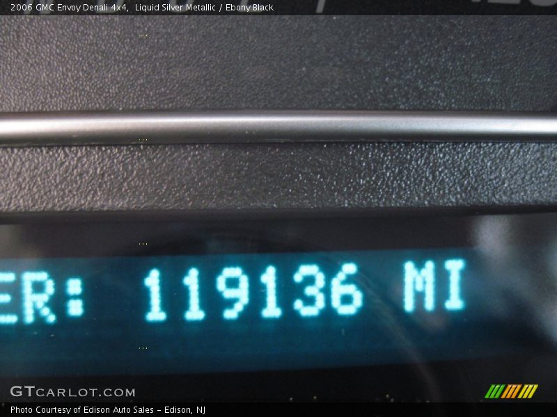 Liquid Silver Metallic / Ebony Black 2006 GMC Envoy Denali 4x4