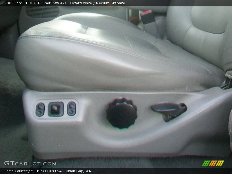 Oxford White / Medium Graphite 2002 Ford F150 XLT SuperCrew 4x4