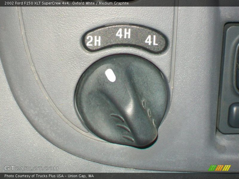Oxford White / Medium Graphite 2002 Ford F150 XLT SuperCrew 4x4