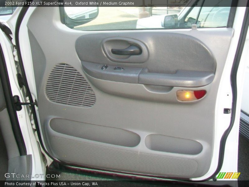 Oxford White / Medium Graphite 2002 Ford F150 XLT SuperCrew 4x4