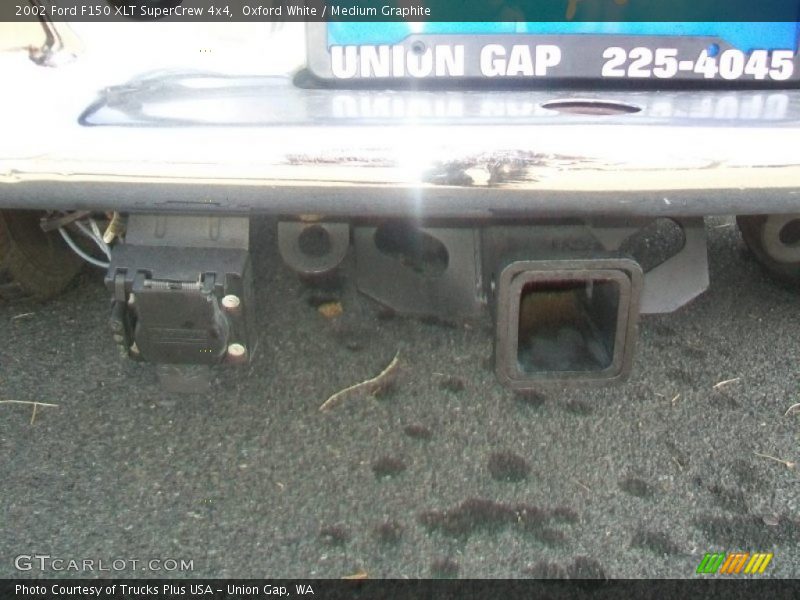Oxford White / Medium Graphite 2002 Ford F150 XLT SuperCrew 4x4