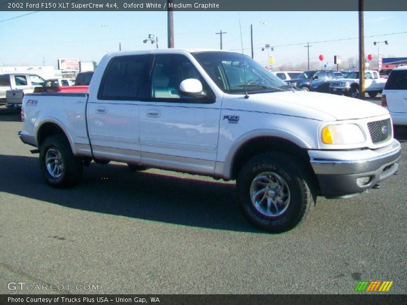 Oxford White / Medium Graphite 2002 Ford F150 XLT SuperCrew 4x4