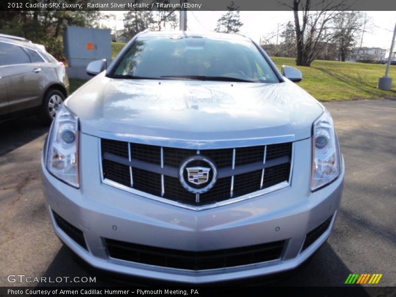 Radiant Silver Metallic / Titanium/Ebony 2012 Cadillac SRX Luxury