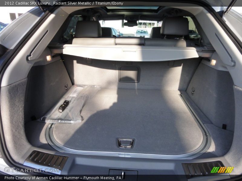 Radiant Silver Metallic / Titanium/Ebony 2012 Cadillac SRX Luxury