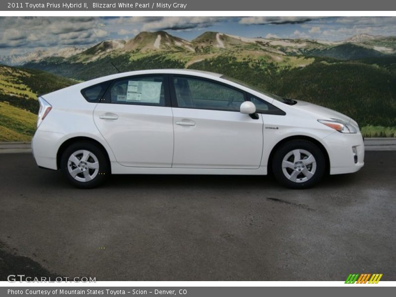 Blizzard White Pearl / Misty Gray 2011 Toyota Prius Hybrid II