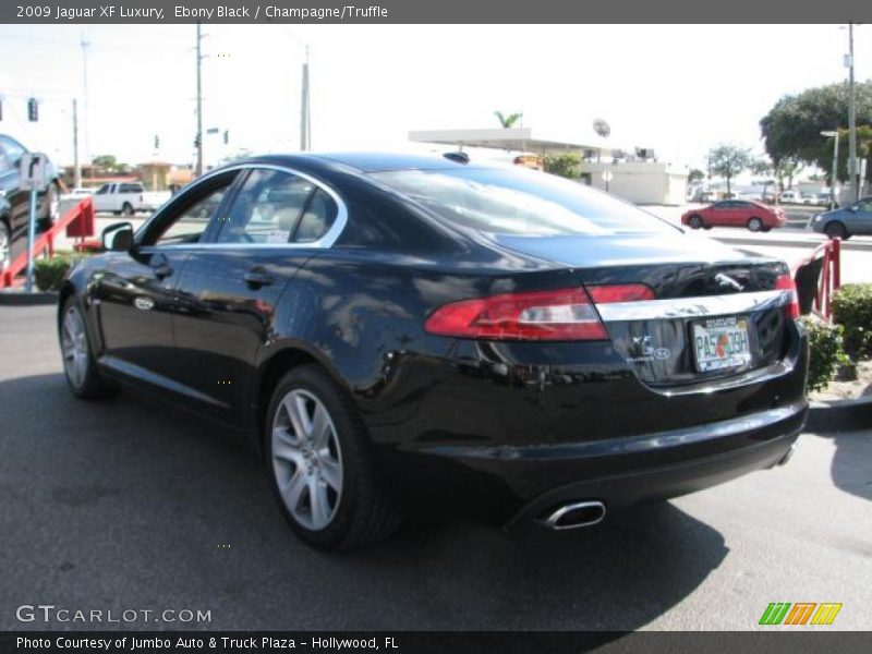 Ebony Black / Champagne/Truffle 2009 Jaguar XF Luxury