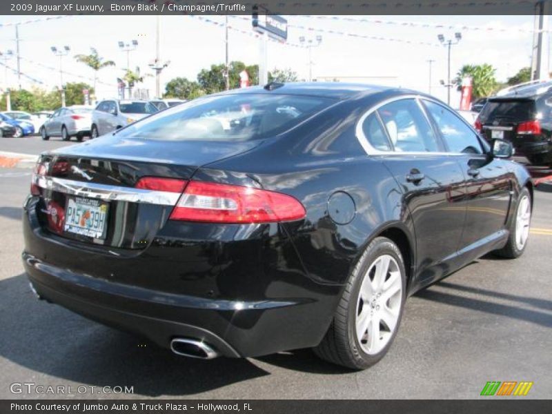 Ebony Black / Champagne/Truffle 2009 Jaguar XF Luxury