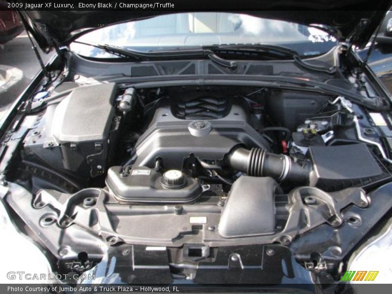Ebony Black / Champagne/Truffle 2009 Jaguar XF Luxury