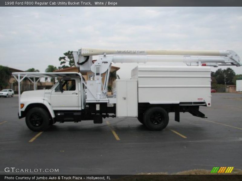  1998 F800 Regular Cab Utility Bucket Truck White