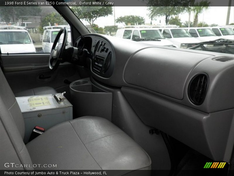 Oxford White / Grey 1998 Ford E Series Van E250 Commercial