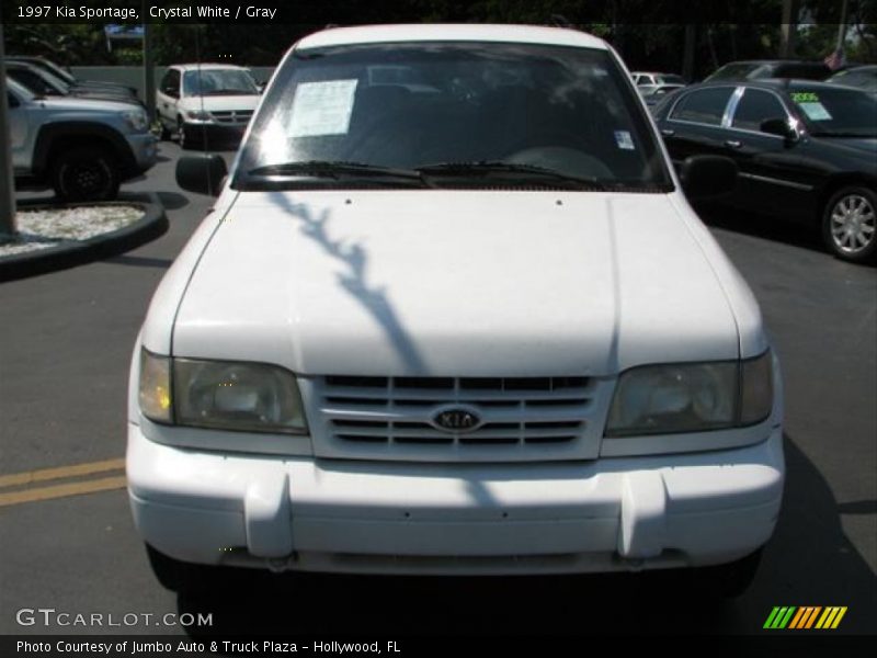 Crystal White / Gray 1997 Kia Sportage