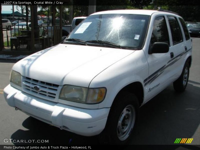 Crystal White / Gray 1997 Kia Sportage